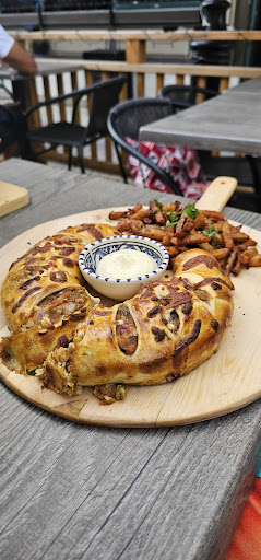 Photo of MoMo Café Resto - 119 Rue Notre Dame O, Thetford Mines, QC G6G 1J4